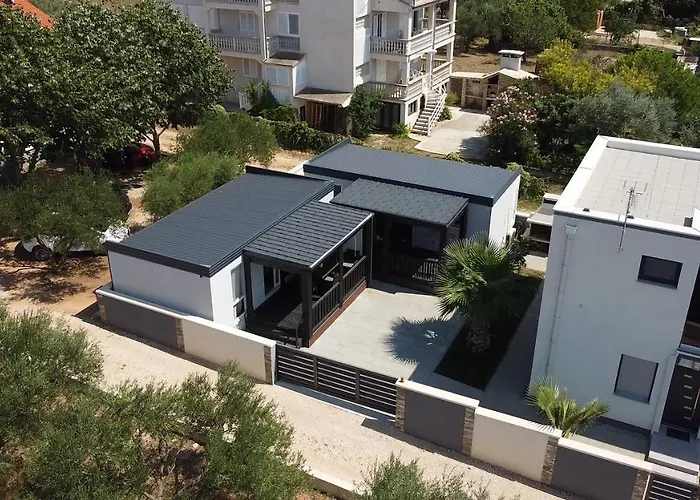 דירה With A Parking Space Pakostane, Biograd - 16579 פאקוסטאן